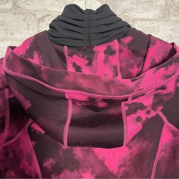 Lululemon Pink Daily Practice‎ Blooming Pixie Raspberry Black Jacket Size 6 - Picture 5 of 8